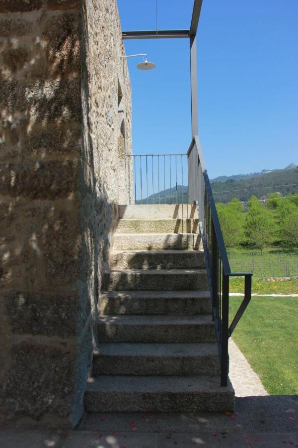 Quinta Do Outeiro 1598 *